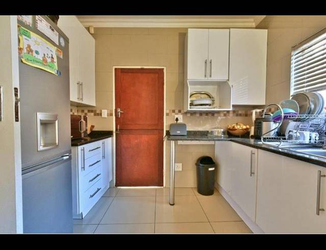 3 BEDROOM HOUSE FOR SALE IN MULBARTON